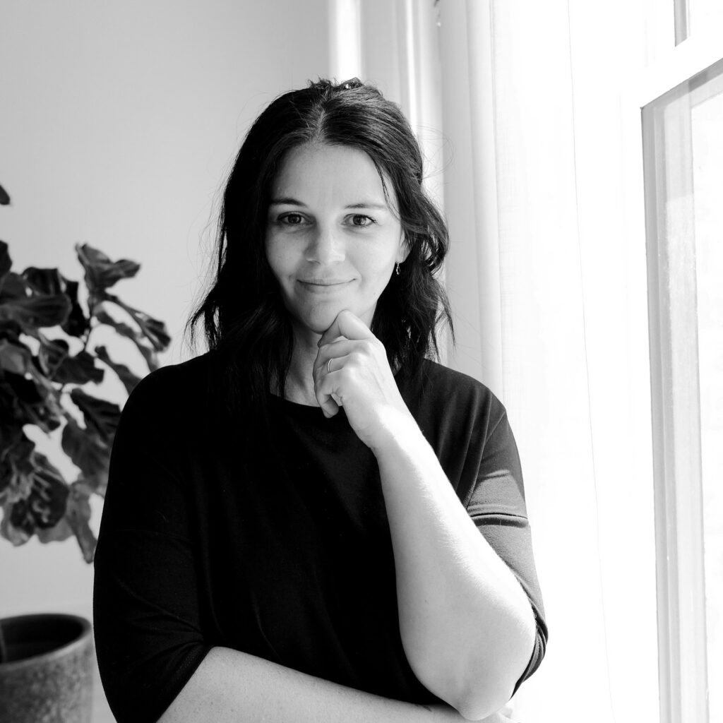 Tanya Jacobs from Tala Creative Studio who specializes in marketing for photographers.